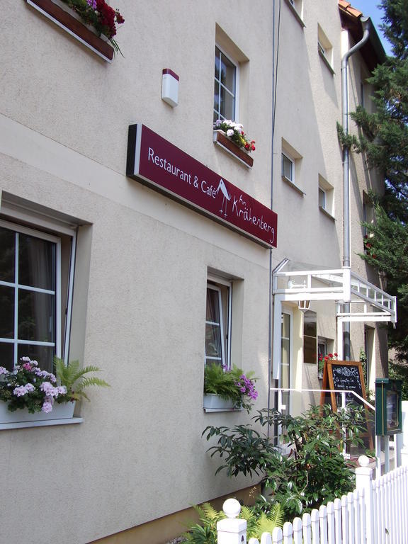 Pension & Cafe Am Kraehenberg Halle  Ngoại thất bức ảnh